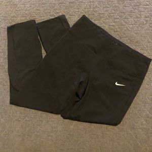 Nike DRI-FIT running leggings. Black.  Small